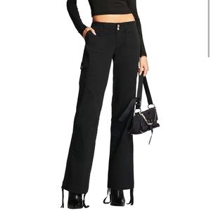 I am Gia Ryder cargo